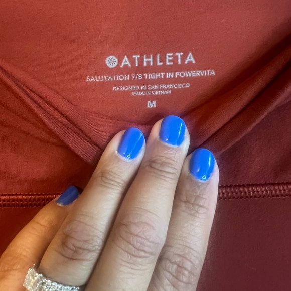 Athleta Salutation Stash Pocket II Twist 7/8 Tight size medium - Picture 7 of 9